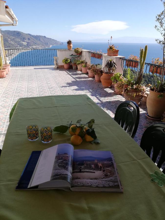 Il Normanno, Appartamento Con Panorama Mozzafiato Taormina Exterior photo